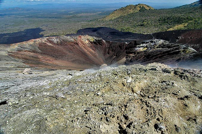 The main crater is too hot and dangerous to enter.