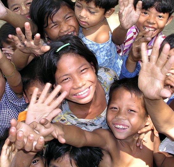 Kids in Bago