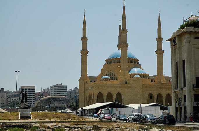 Al Amin Mosque and the Martyr's statue in downtown Beirut.  The statue actually is actually dedicated to WWI martyrs who were hanged by the Ottomans.  It is one of the few things downtown that survived the civil war of the 1980s intact.