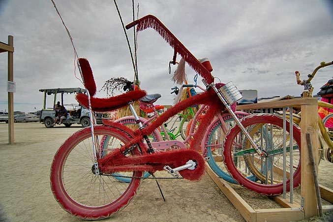The default furry art bike.
