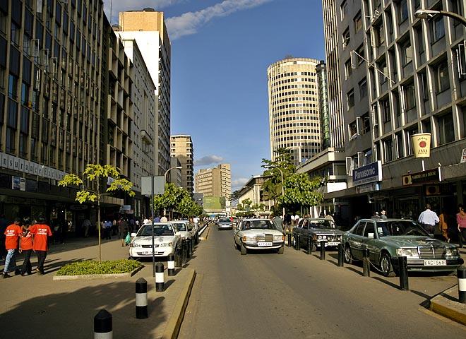 Downtown Nairobi - Cafes and shopping