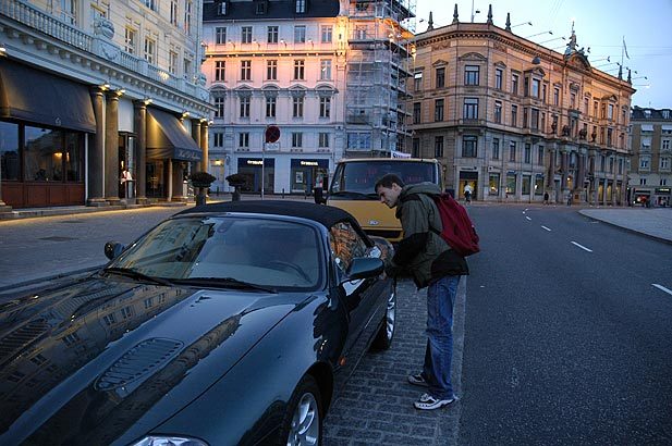 Okay... that is not actually Georg's Car.