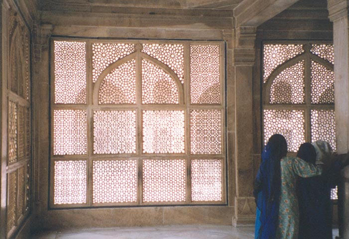 Fatehpur Sikri - Fabulous window carved out of stone.
