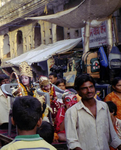 As Pushkar is a holy city there are parades and celebrations on a daily basis.